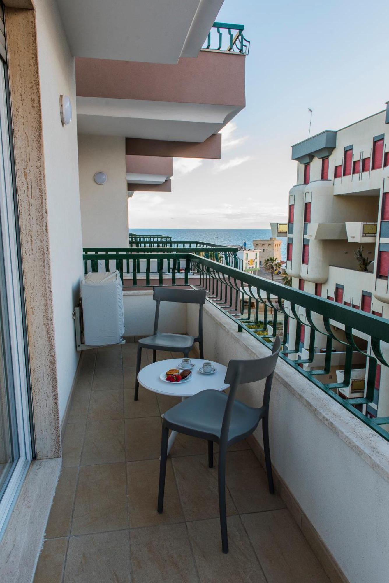 Le Terrazze Sul Mare Gallipoli Lido Dış mekan fotoğraf